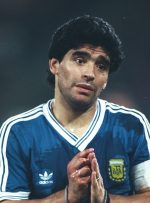 عکس| رکورد افسانه‌ای مارادونا شکست