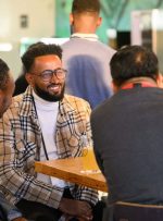 شکستن موانع: راهنمایی برای متخصصان تحصیل کرده بین المللی برای شکوفایی در بازار کار انتاریو