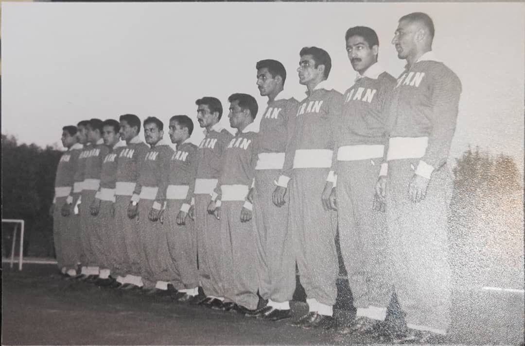 مردی که بوی تختی را می‌دهد!