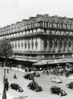 کافه در گذر زمان؛ ۱۰۰ سال قهوه، گفتگو و فرهنگ