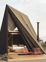 روایتی از یک کلبه ماژولار؛ وقتی طراحی و طبیعت به هم می‌رسند