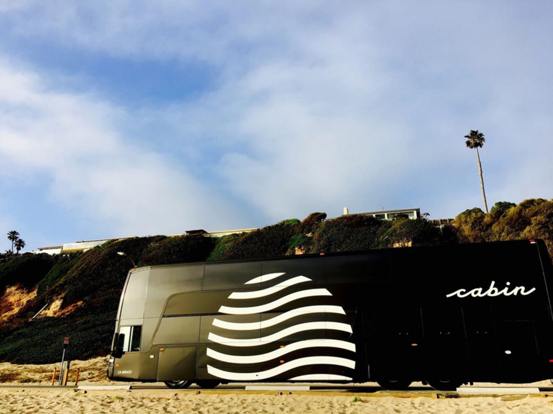 هتل اتوبوسی کابین در جاده