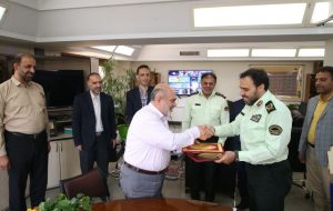 انعقاد تفاهمنامه رادیو با نیروی انتظامی انعقاد تفاهمنامه رادیو با نیروی انتظامی