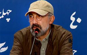 بازیگری که برای گرفتن طلبش از تلویزیون تهدید به خودسوزی کرد بازیگری که برای گرفتن طلبش از تلویزیون تهدید به خودسوزی کرد