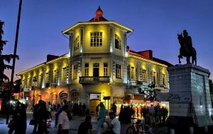 تعطیلات شلوغ گیلان؛ آمار بی‌سابقه گردشگران در پایان تابستان