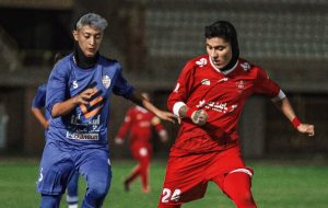 توقف پرسپولیس و شکست سپاهان در لیگ فوتبال زتان