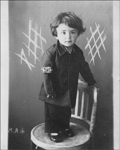 دو سالگی غلامحسین ساعدی