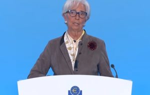 شانس کاهش نرخ ECB در سال آینده به 50 ٪ کاهش می یابد