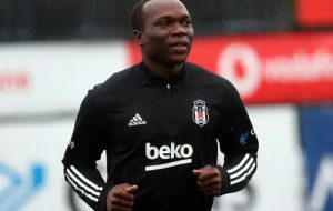 عکس| گزینه پرسپولیس با استقلال به توافق رسید؟