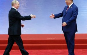 چین برای بازگشایی بازار اوراق بهادار به شرکتهای انرژی روسیه در میان عمیق تر شدن روابط