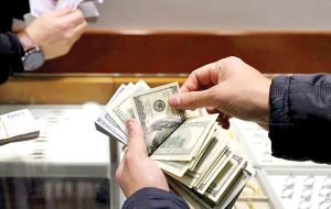 ۴ دام پنهان بازار طلا و ارز؛ چرا خرید امروز شبیه قمار است تا سرمایهگذاری؟ ۴ دام پنهان بازار طلا و ارز؛ چرا خرید امروز شبیه قمار است تا سرمایهگذاری؟