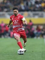 عکس| کاپیتان پرسپولیس راهی بیمارستان شد