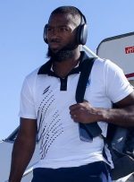 عکس| درخواست ویژه نازون از استقلالی‌ها؛ دعا کنید!