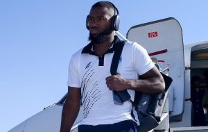 عکس| درخواست ویژه نازون از استقلالی‌ها؛ دعا کنید!