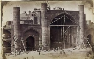 سفر به تهران قدیم؛ مسجد خاص پایتخت در حال ساخت!