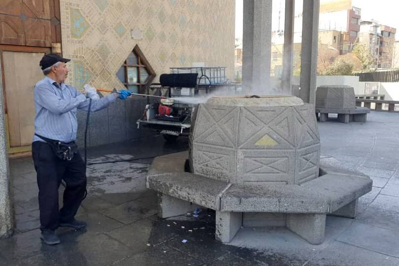 نظافت و شست‌شوی تئاتر شهر/ عکس