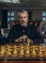 چرا مایکل سیلور موقعیت بیت کوین تریلیون دلاری را می خواهد